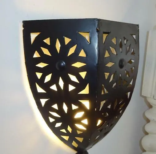 Casinhas Da Ajuda Nº 29 *